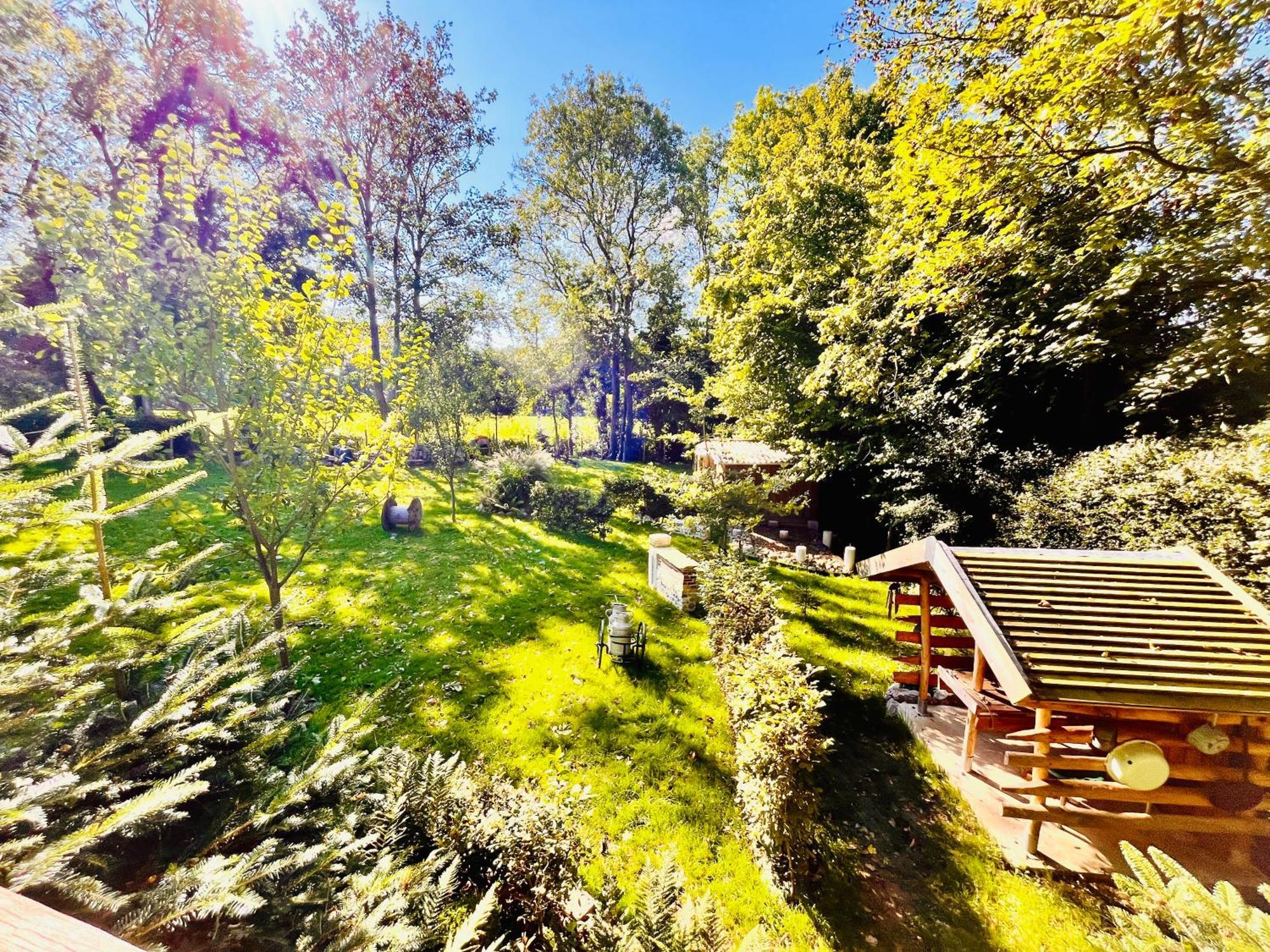 La Cabane Perchee Du Trappeur Écrainville Extérieur photo